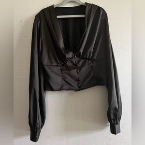 brand Wave silky black long sleeve v cut button down shirt size small